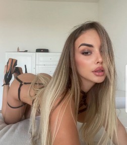 Фото проститутки Виктория №1 в городе Казань